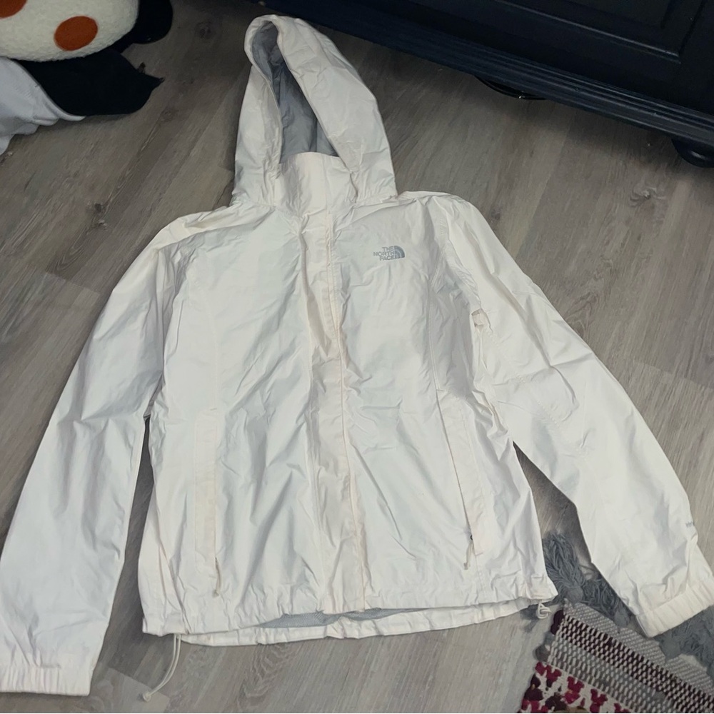 the north face white windbreaker